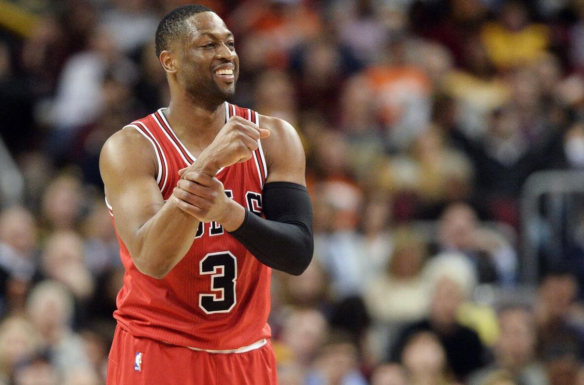 孔帕尼：不关注本菲卡与格雷罗的传闻，任何转会只会内部讨论（孔帕尼：不理会本菲卡与格雷罗传闻，转会事宜仅在内部讨论）