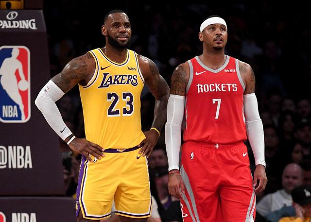 都灵主帅：战平尤文后，主席卡伊罗来更衣室祝贺了球员（都灵主帅透露：战平尤文后，主席卡伊罗进更衣室向球员致贺）