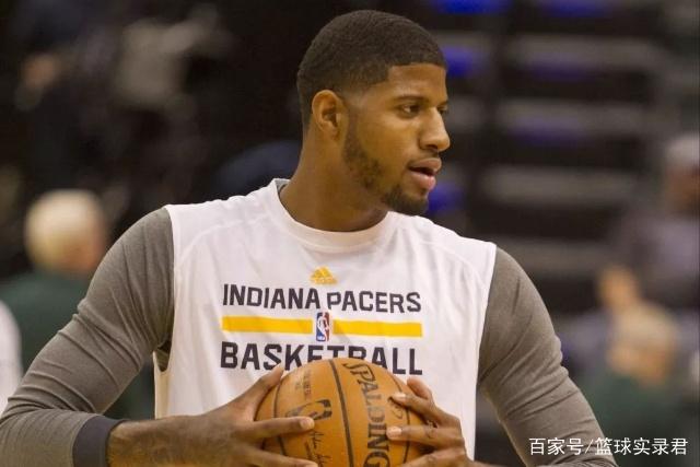 邮报：一组织发起诉讼，要FIFA赔偿球员因转会规定损失的收入（邮报称：某组织起诉国际足联，要求赔付球员因转会规则造成的收入损失）