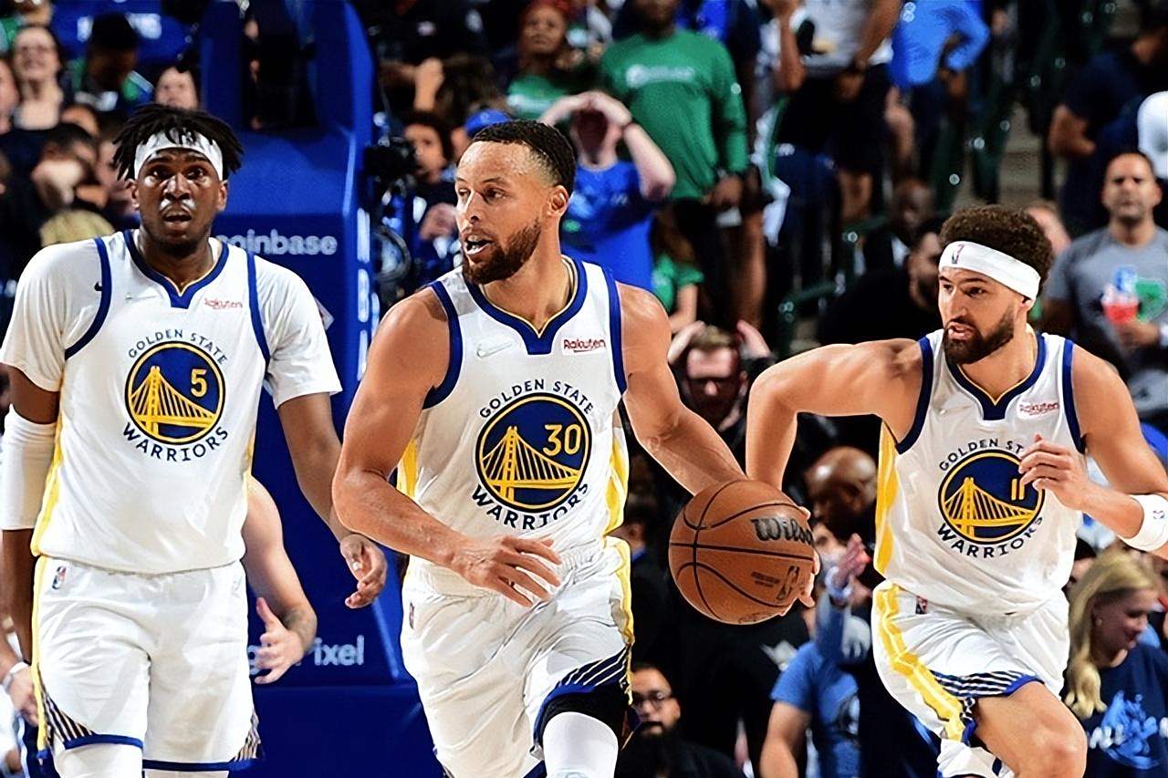 黄健翔：大力支持退役国脚去带青训，外教只能作为补充（黄健翔：力挺退役国脚投身青训，外教仅作辅助）